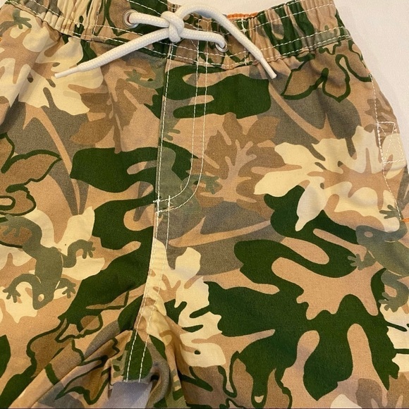 NWT~GYMBOREE Boys Swimwear Shorts Size 12-18 Mon - Picture 2 of 7